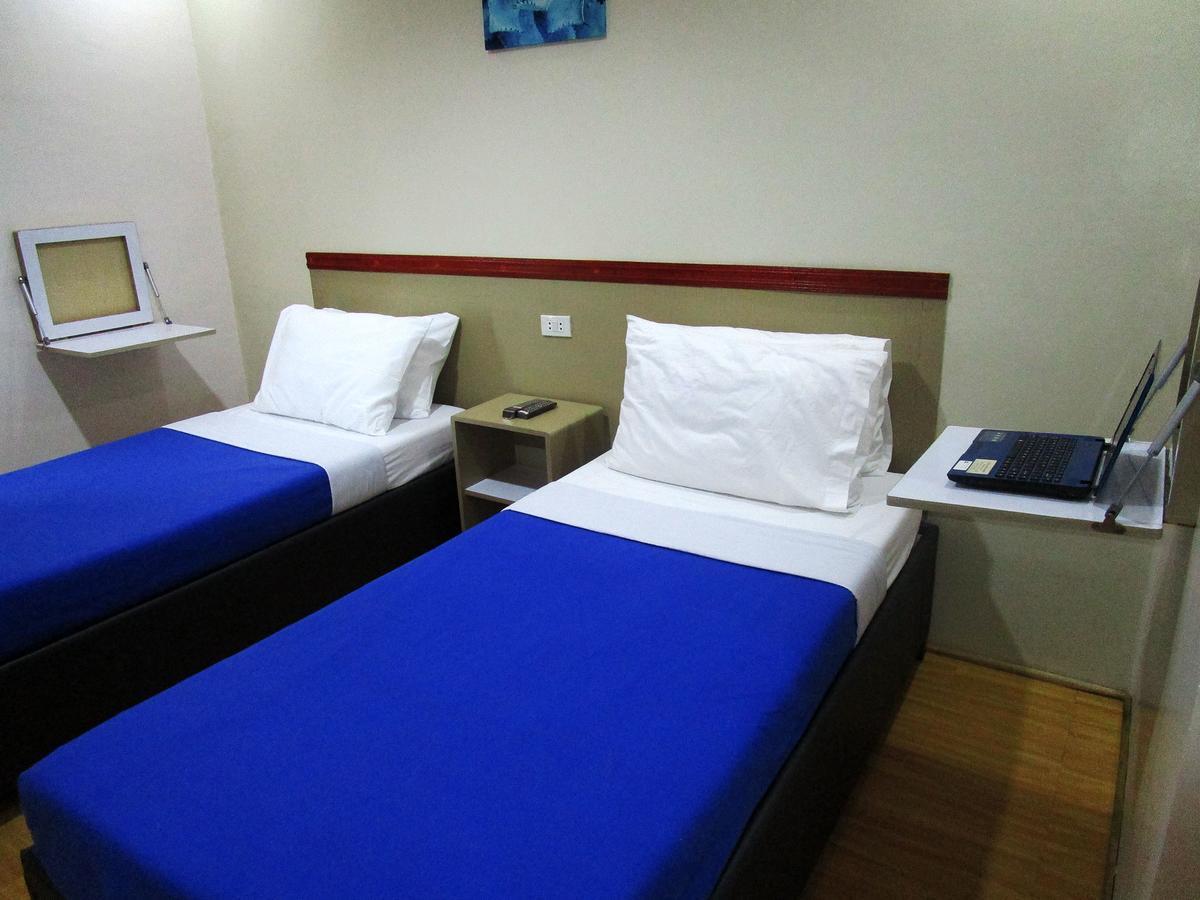 Citiscape Hotel Davao City Esterno foto