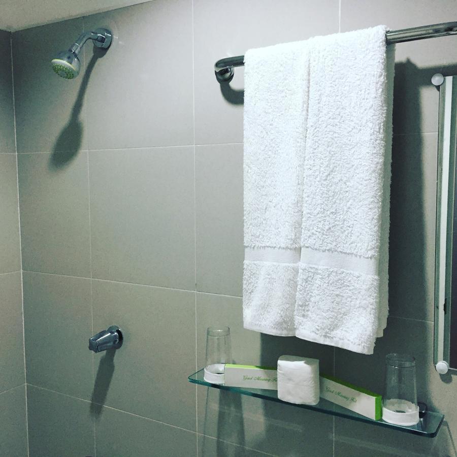 Citiscape Hotel Davao City Esterno foto