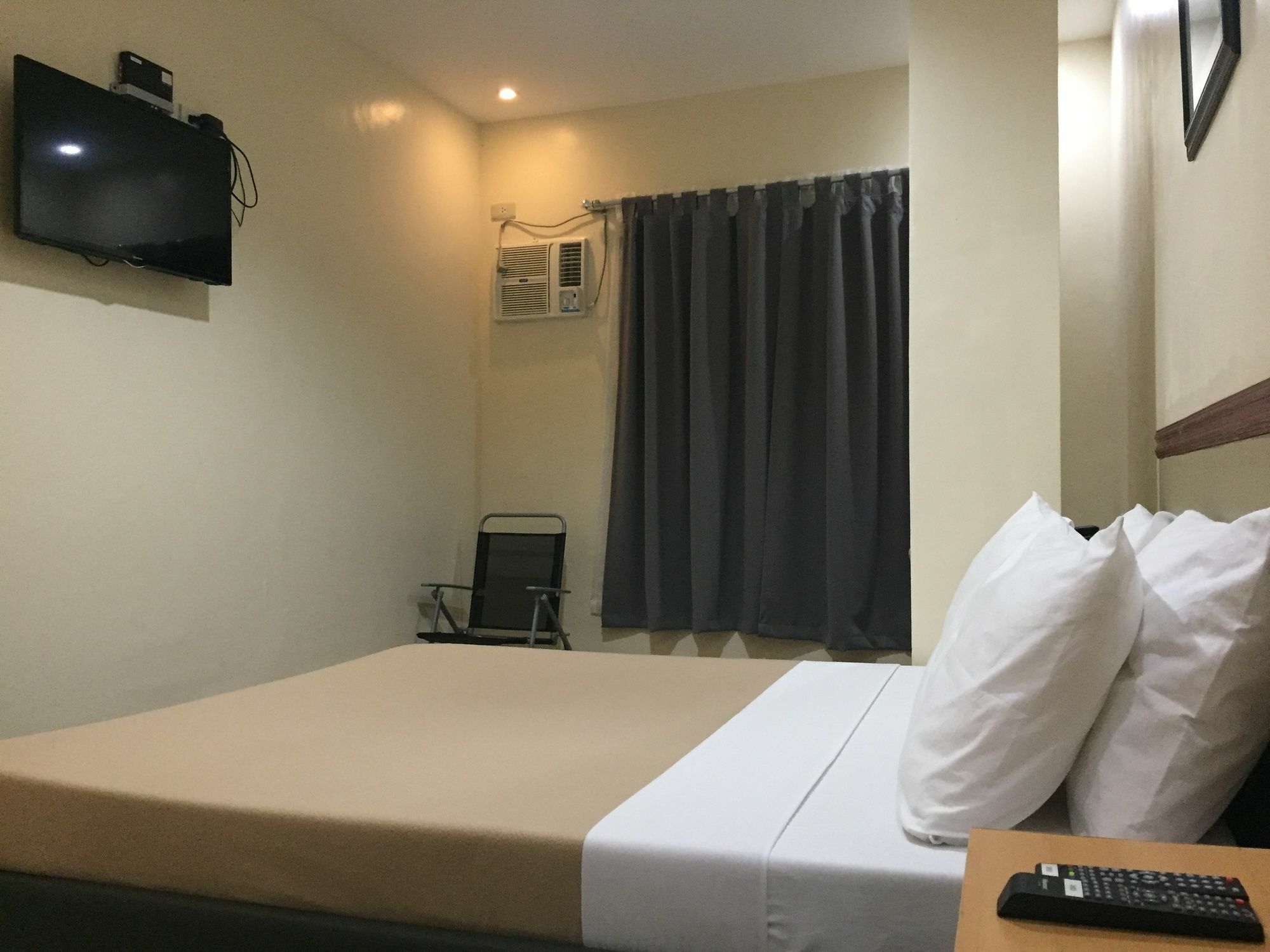 Citiscape Hotel Davao City Esterno foto